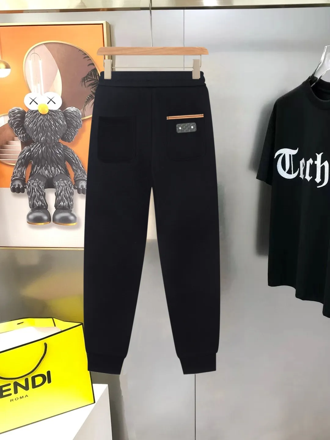 New Arrival Original Premium Versatile logo 100% ， ！ Factory ， ， 。Size：M-3XL （ 185 ）Black
